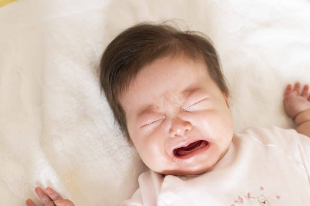 赤ちゃんはどうして泣くの？