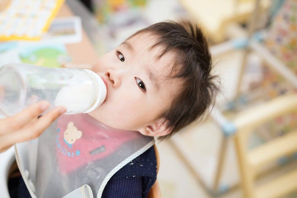 赤ちゃんの哺乳瓶の消毒方法