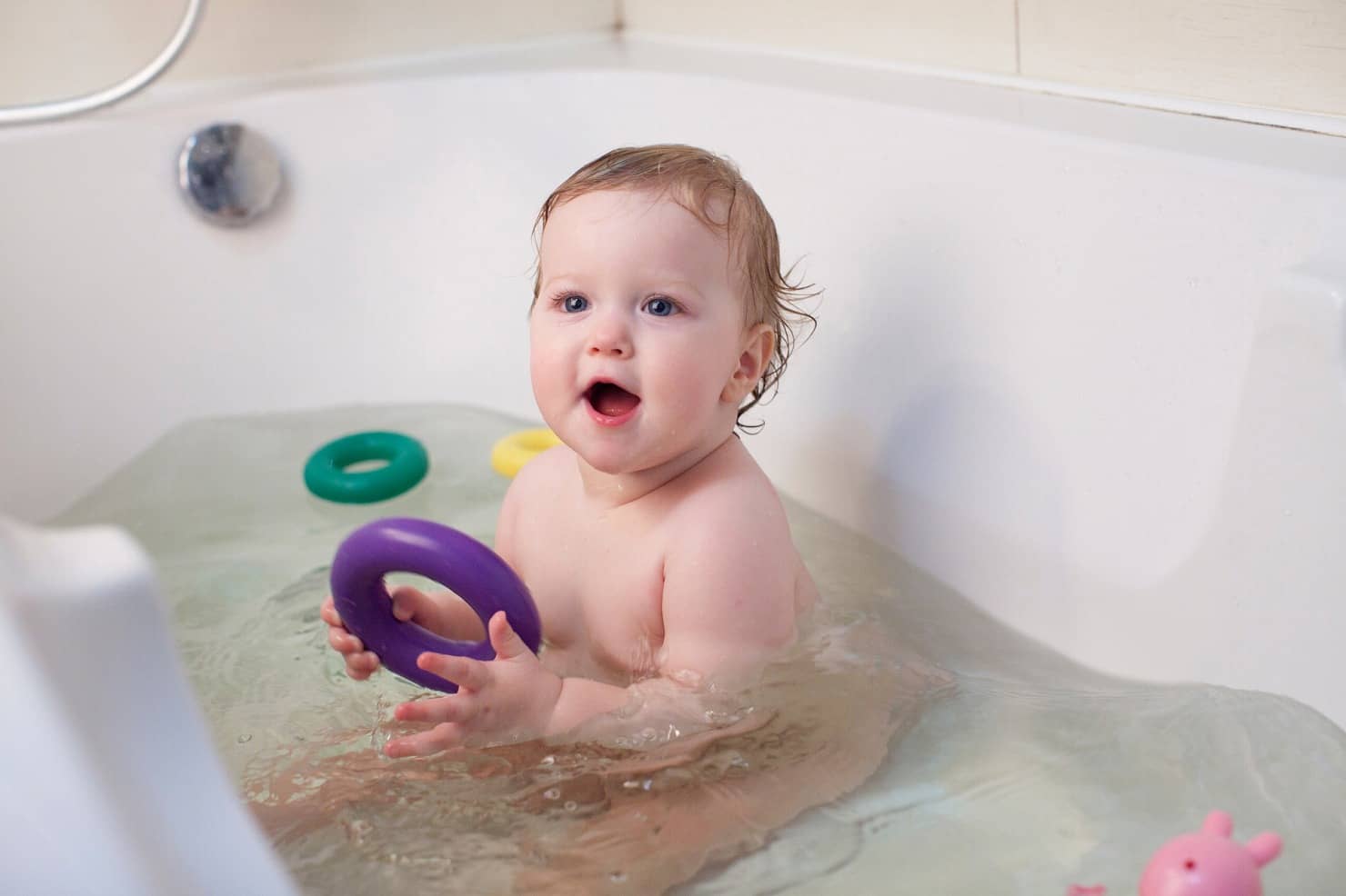 お風呂で遊べるおもちゃの選び方 年齢別おすすめアイテム15選 はいチーズ Clip
