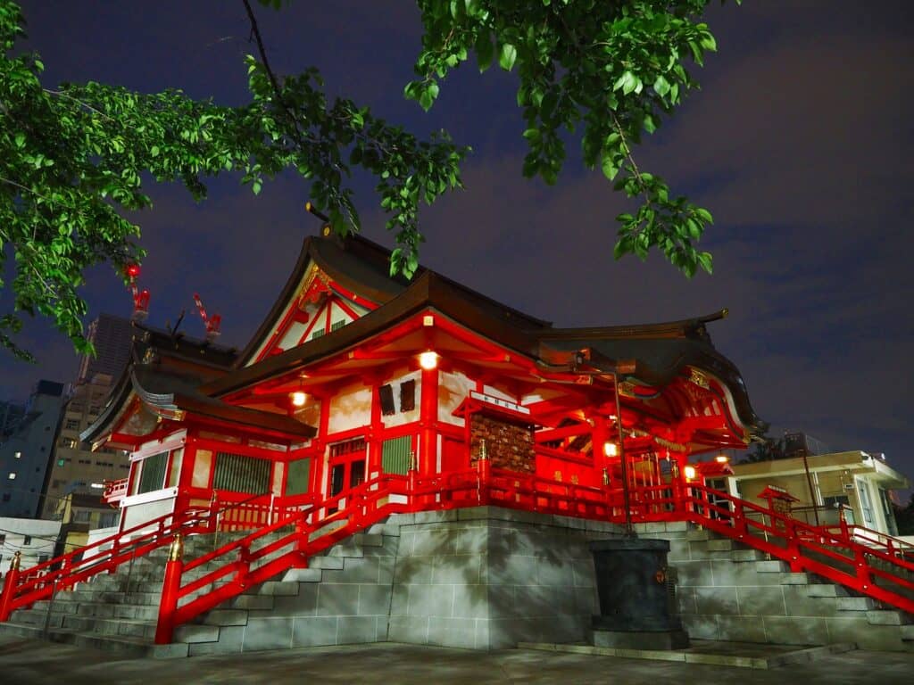 東京都内で人気の子宝神社 子授け寺はどこ お守りはある 人気ランキング形式で紹介 はいチーズ Clip