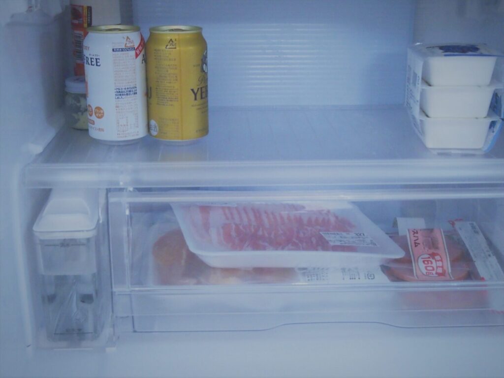 冷蔵庫のにおいを取るには？