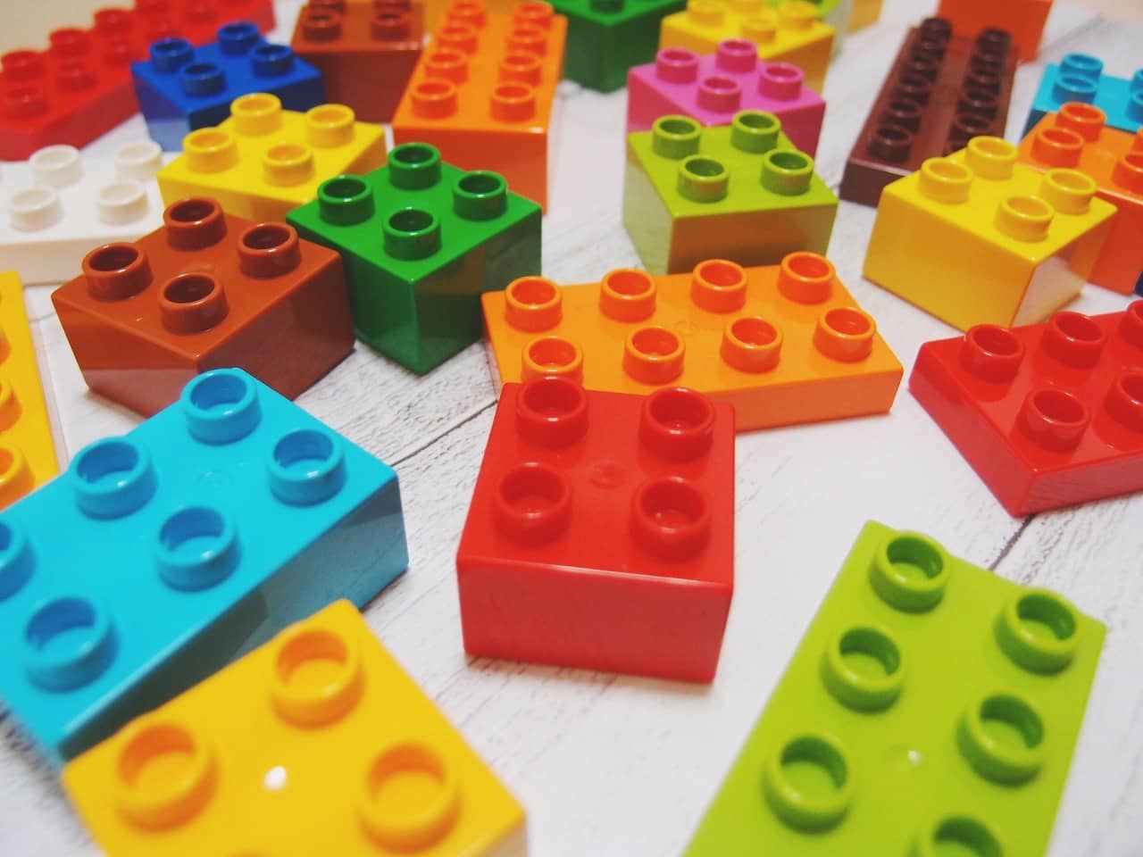 LEGOブロックの種類と選び方、人気とおすすめは？ 幼児向けレゴブロック10選と大人向け5選 | はいチーズ！clip