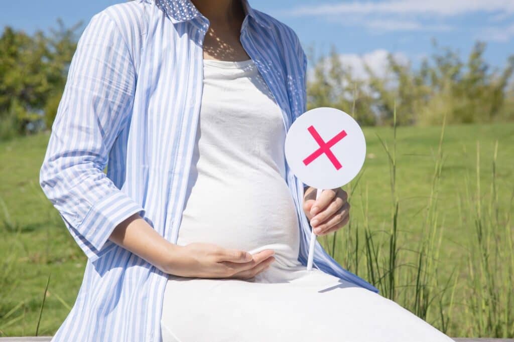 妊娠中の飛行機利用を避ける場合って？