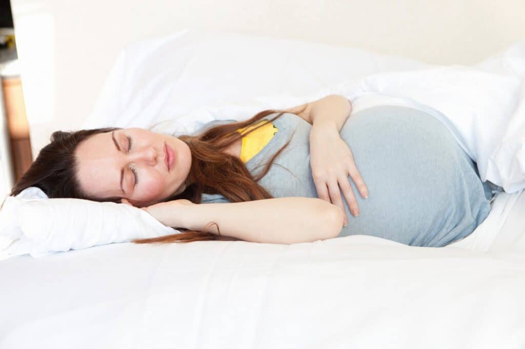 どうして妊娠中のママに抱き枕がおすすめなの？