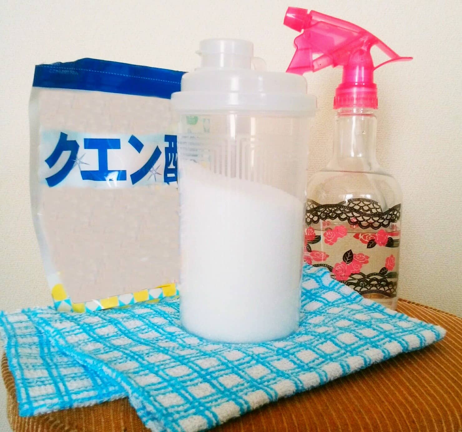 クエン酸は家中の掃除に使えて便利! 使える場所と基本的な使い方まとめ | はいチーズ!clip