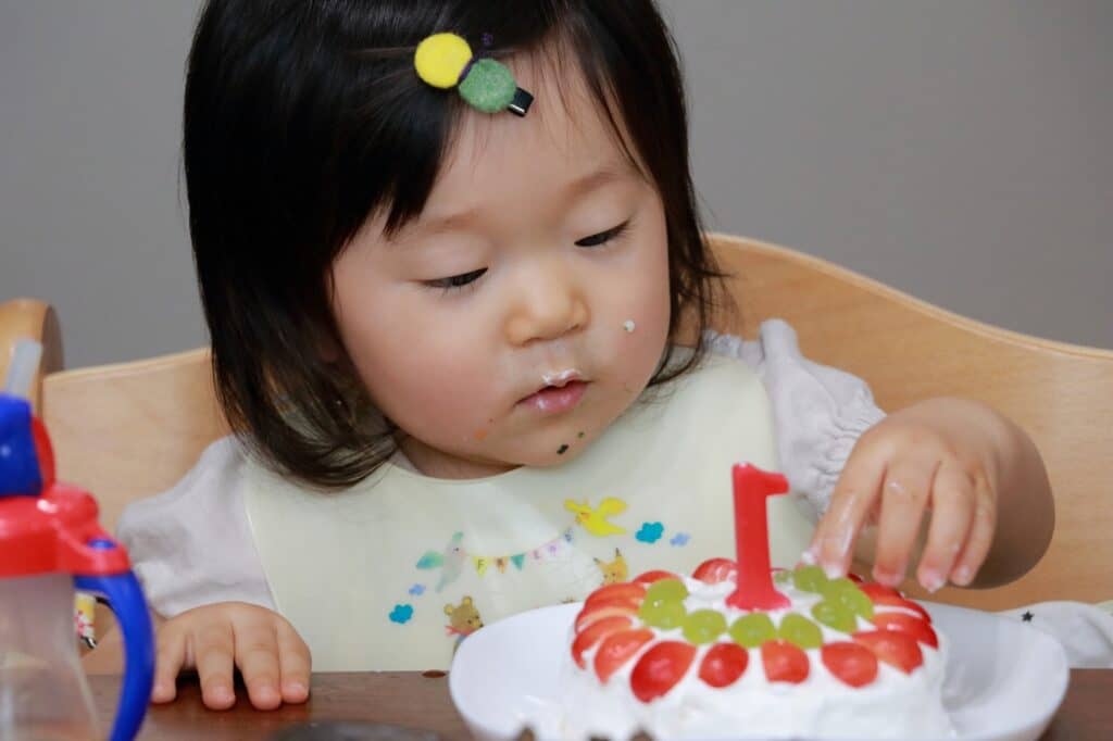 1歳の誕生日に離乳食ケーキが人気 おすすめレシピやプレート11選 はいチーズ Clip